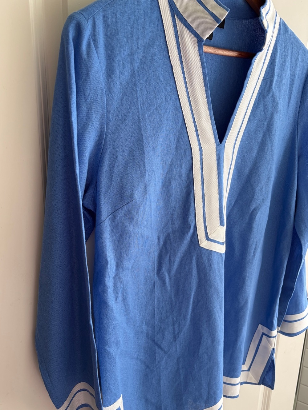 Like new size M Karen Kane cobalt Blue Tunic with White Trim. Preppy. Linen - Picture 5 of 14